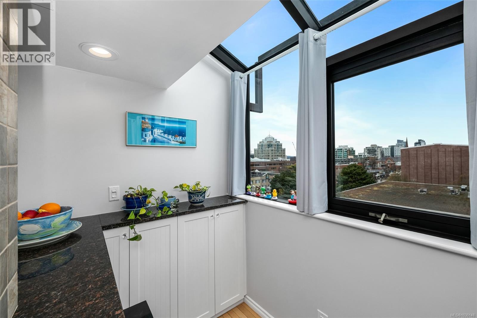 805 819 Burdett Ave, Victoria, British Columbia  V8W 1B3 - Photo 12 - 1030148