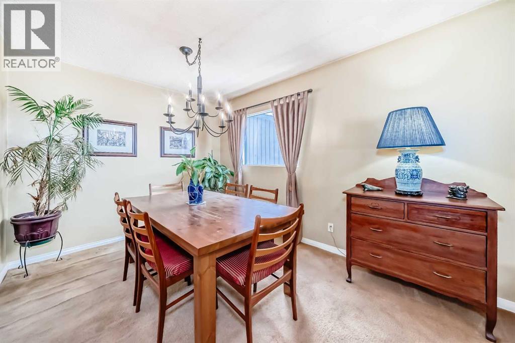 844 Lake Ontario Drive Se, Calgary, Alberta  T2J 3K1 - Photo 10 - A2286791