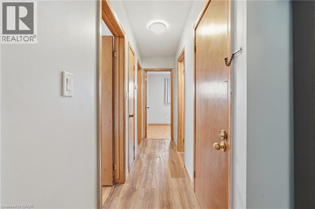 39 Honeywell Drive Unit# Main, Hamilton, Ontario  L8E 1L8 - Photo 16 - 40818732