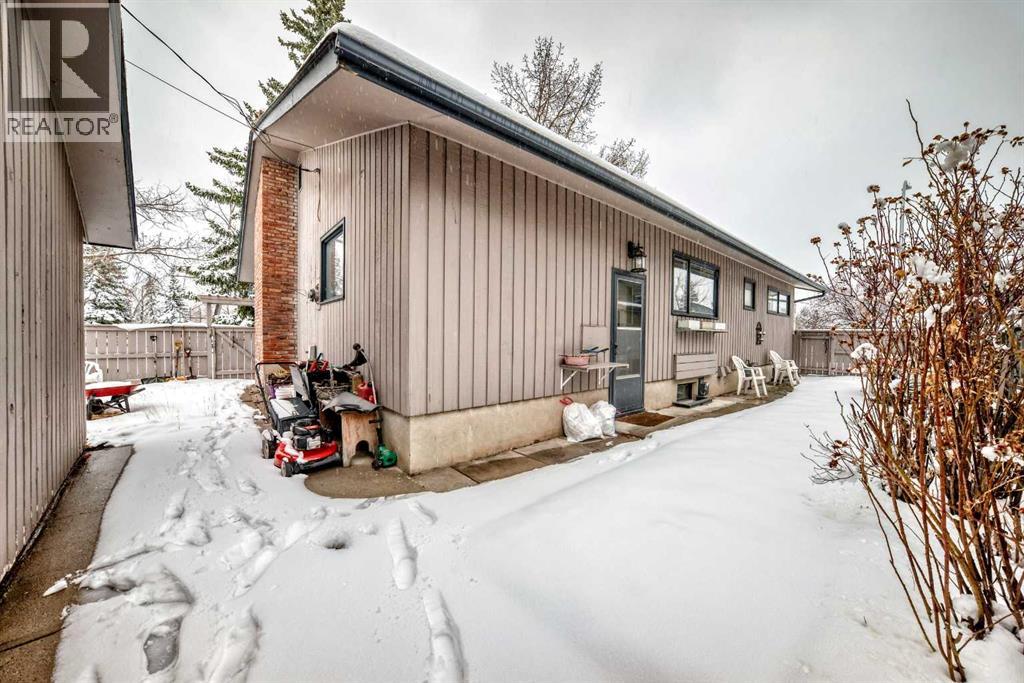 844 Lake Ontario Drive Se, Calgary, Alberta  T2J 3K1 - Photo 46 - A2286791