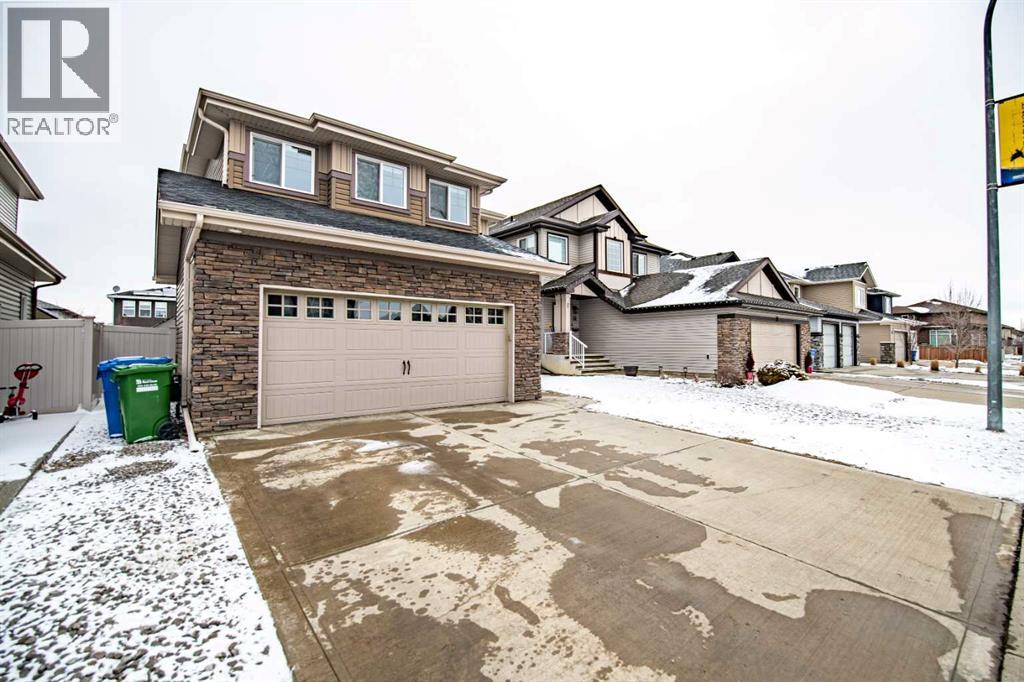 22 Caribou Crescent, Red Deer, Alberta  T4P 0T5 - Photo 2 - A2300077