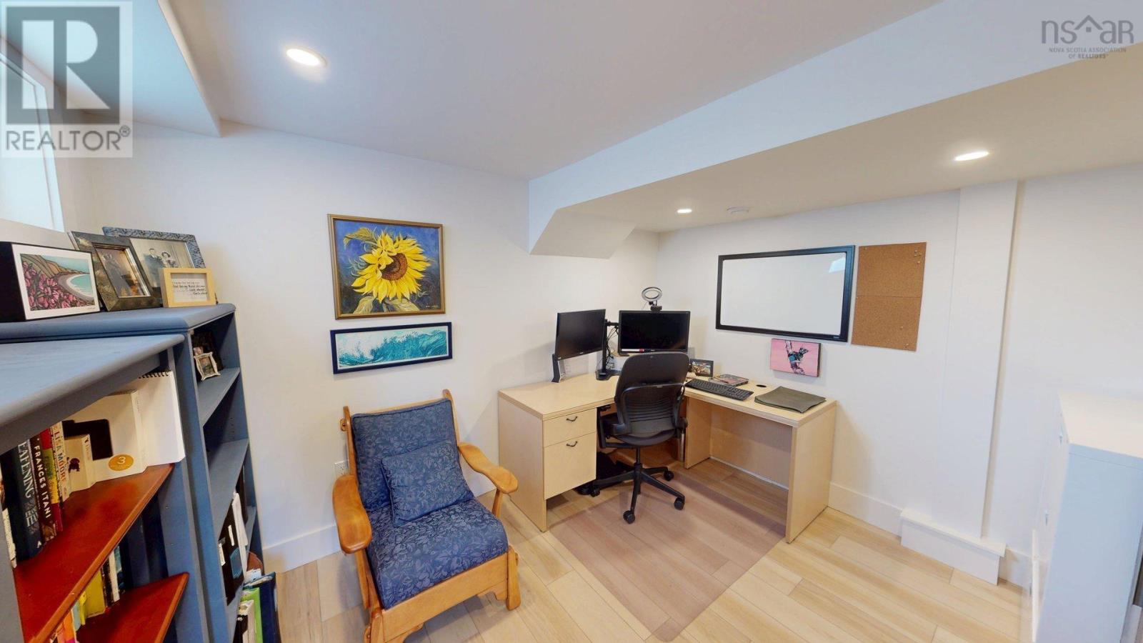 6368 Edinburgh Street, Halifax, Nova Scotia  B3L 1W4 - Photo 37 - 202603274