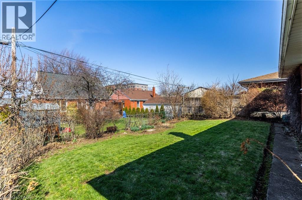 14 Pleasant Avenue, Stoney Creek, Ontario  L8G 2L2 - Photo 33 - 40817962