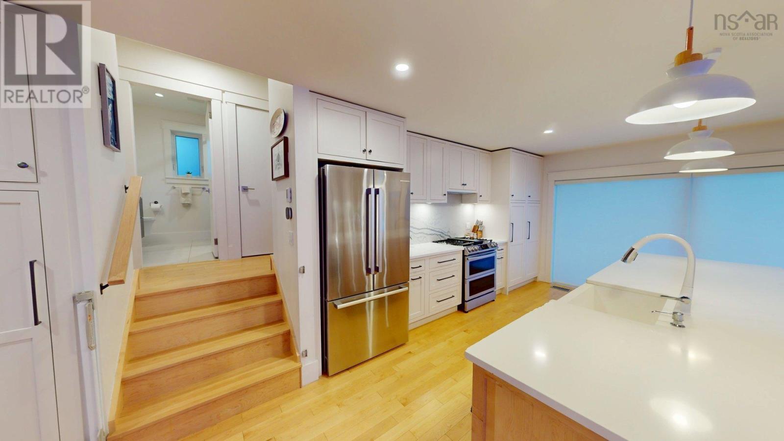 6368 Edinburgh Street, Halifax, Nova Scotia  B3L 1W4 - Photo 31 - 202603274