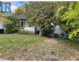 194 PEMBERTON AVENUE, Toronto, Ontario