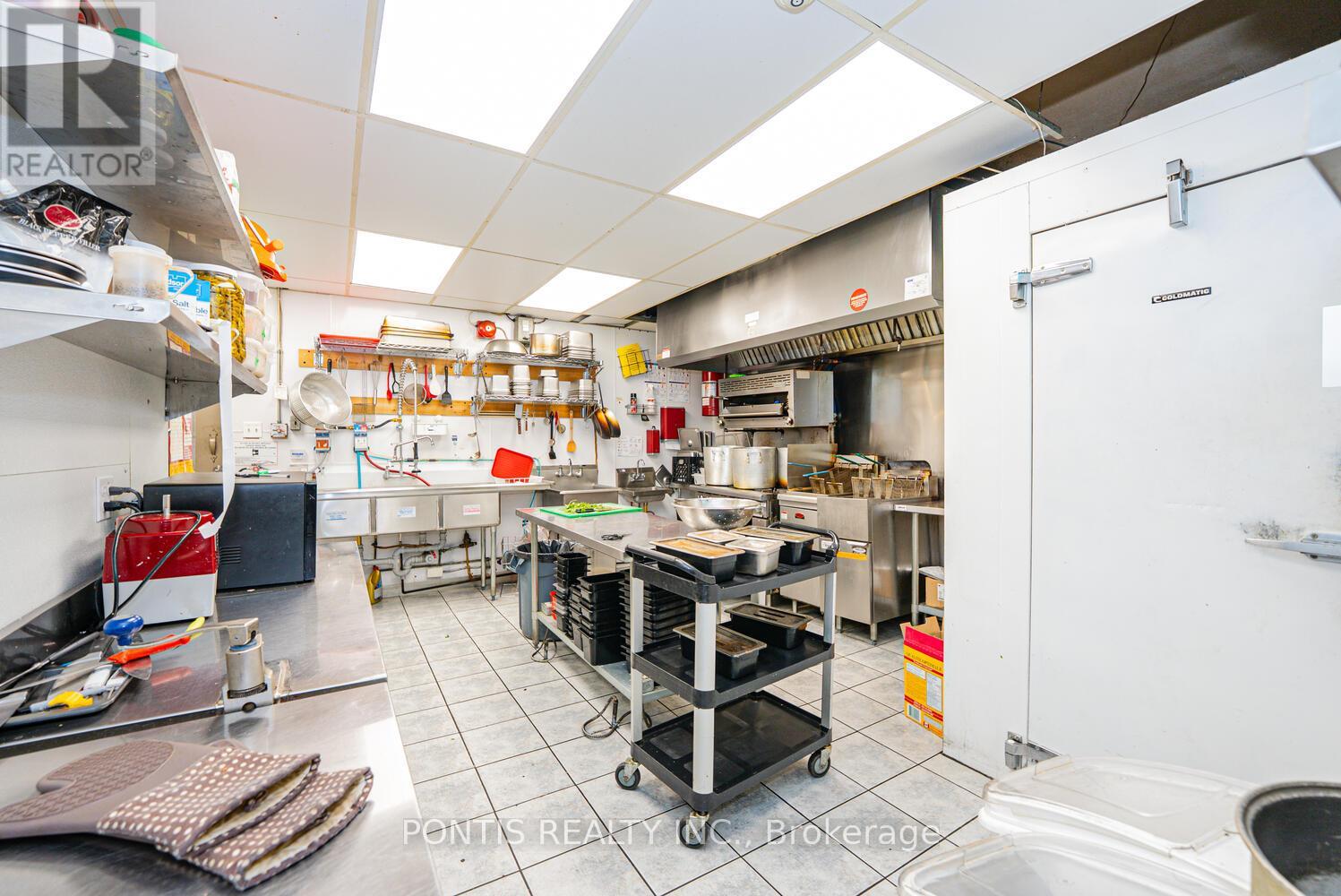 4918 Yonge Street, Toronto (Lansing-Westgate), Ontario  M2N 5N5 - Photo 24 - C12975874