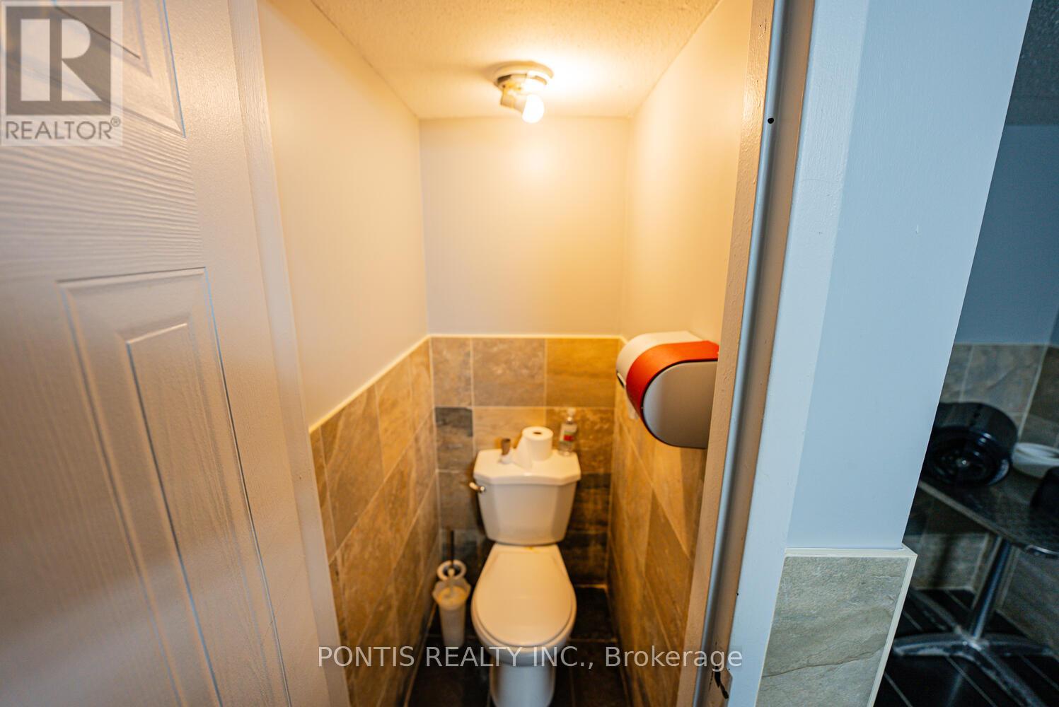 4918 Yonge Street, Toronto (Lansing-Westgate), Ontario  M2N 5N5 - Photo 34 - C12975874