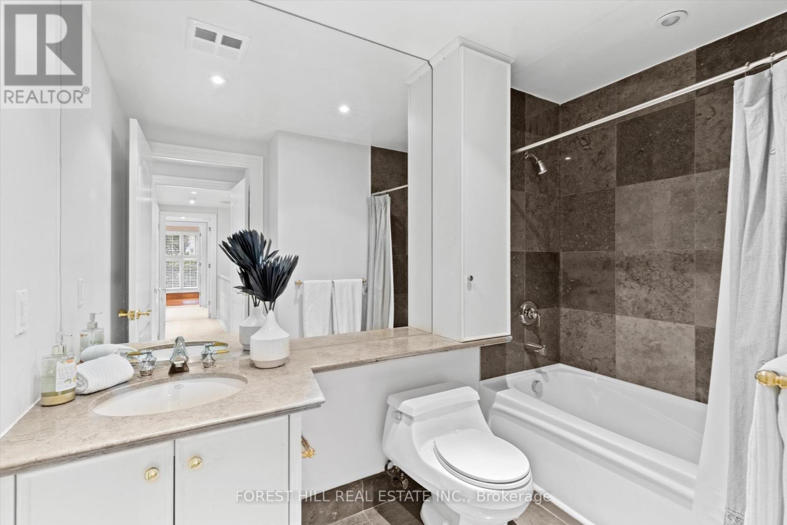 108 - 33 Delisle Avenue, Toronto, Ontario  M4V 3C7 - Photo 28 - C12975900