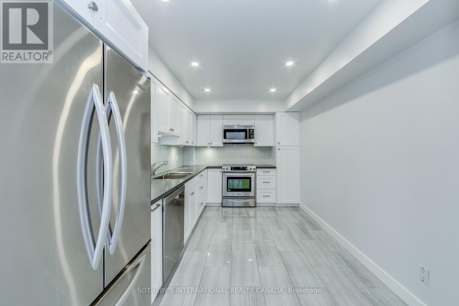 1502 - 175 Cumberland Street, Toronto (Annex), Ontario  M5R 3M9 - Photo 16 - C12975926