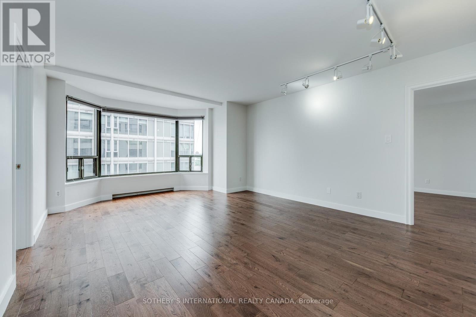 1502 - 175 Cumberland Street, Toronto (Annex), Ontario  M5R 3M9 - Photo 18 - C12975926