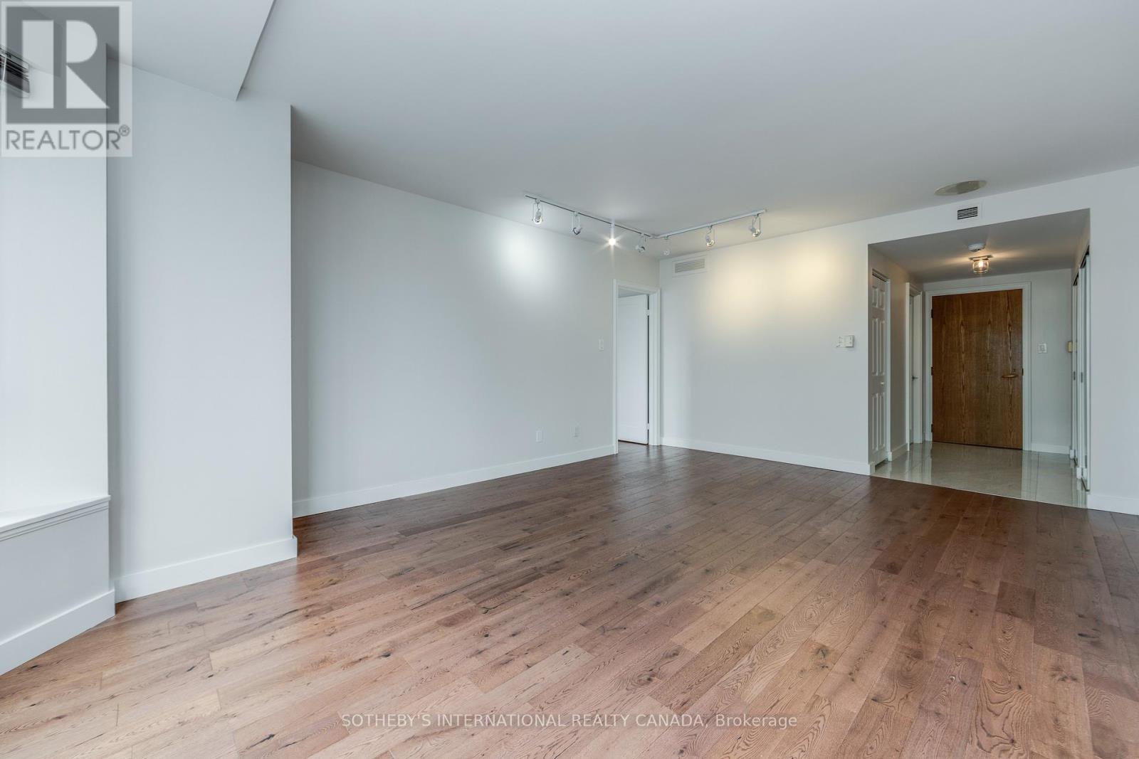 1502 - 175 Cumberland Street, Toronto (Annex), Ontario  M5R 3M9 - Photo 19 - C12975926