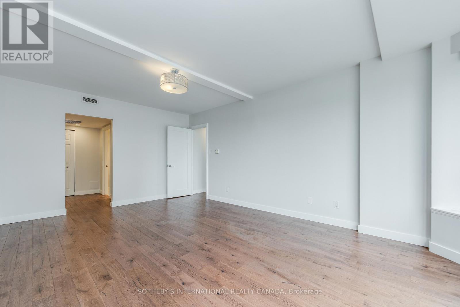 1502 - 175 Cumberland Street, Toronto (Annex), Ontario  M5R 3M9 - Photo 22 - C12975926