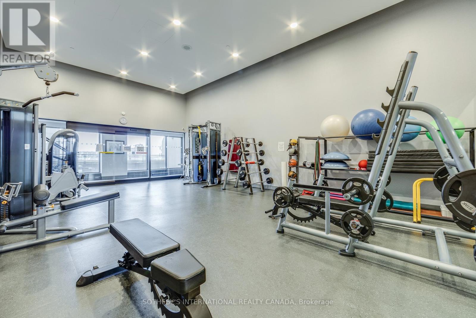 1502 - 175 Cumberland Street, Toronto (Annex), Ontario  M5R 3M9 - Photo 31 - C12975926