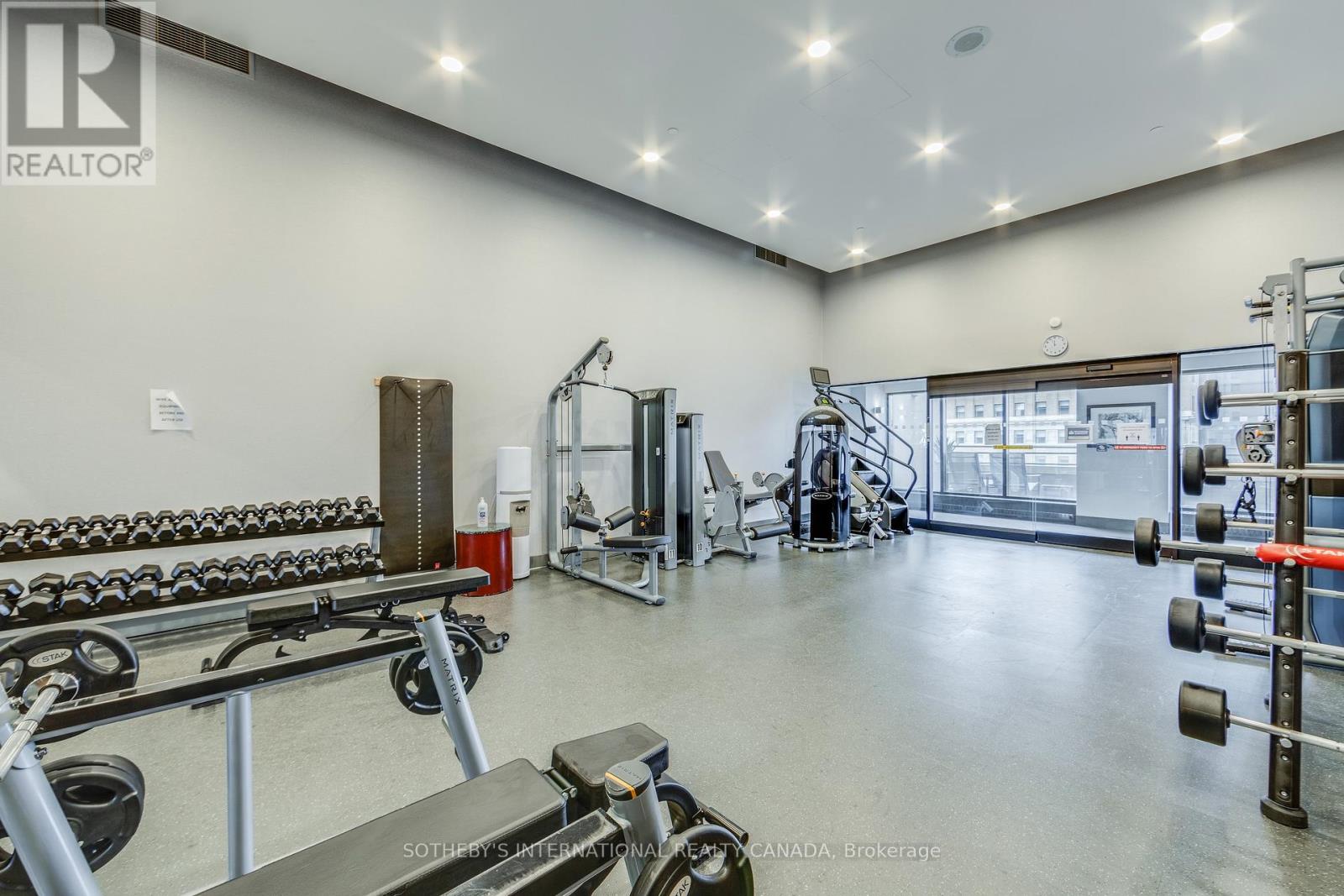 1502 - 175 Cumberland Street, Toronto (Annex), Ontario  M5R 3M9 - Photo 32 - C12975926