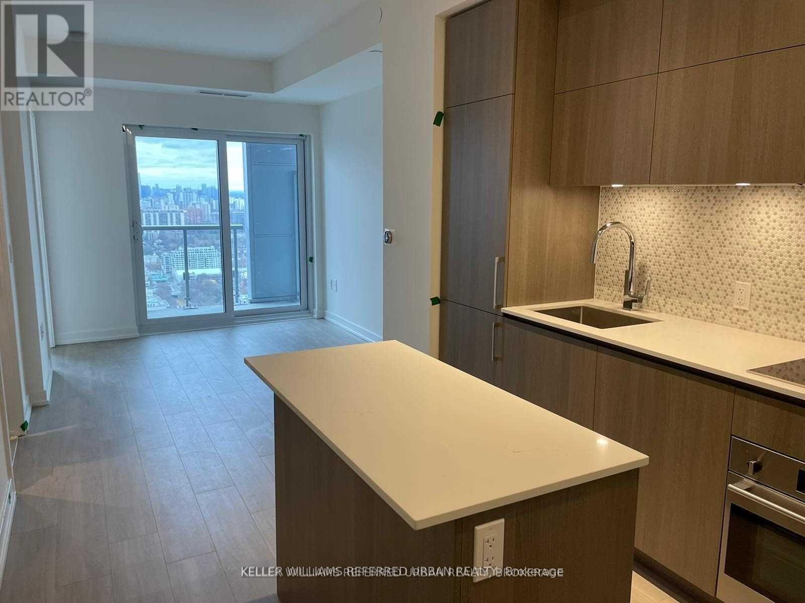 4506 - 1 Yorkville Avenue, Toronto, Ontario  M4W 0B1 - Photo 3 - C12975934