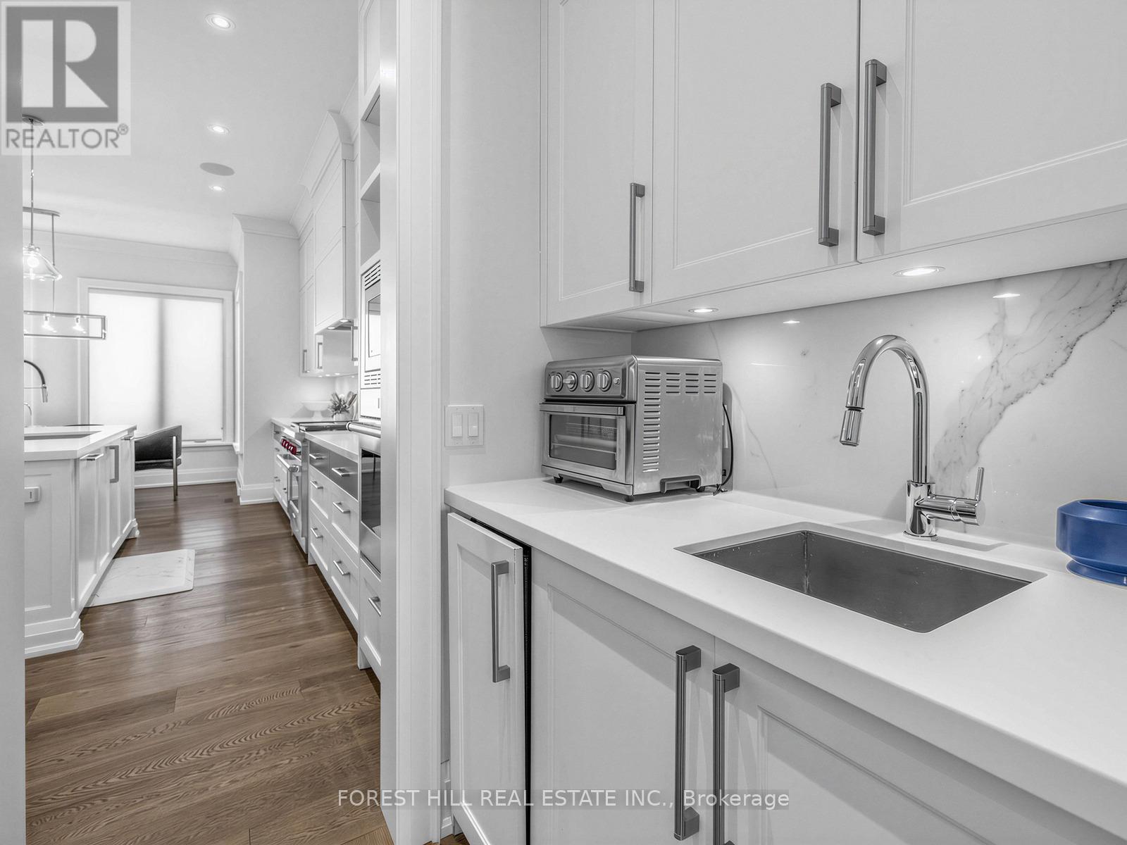 124 Laurelcrest Avenue, Toronto, Ontario  M3H 2B3 - Photo 21 - C12975982