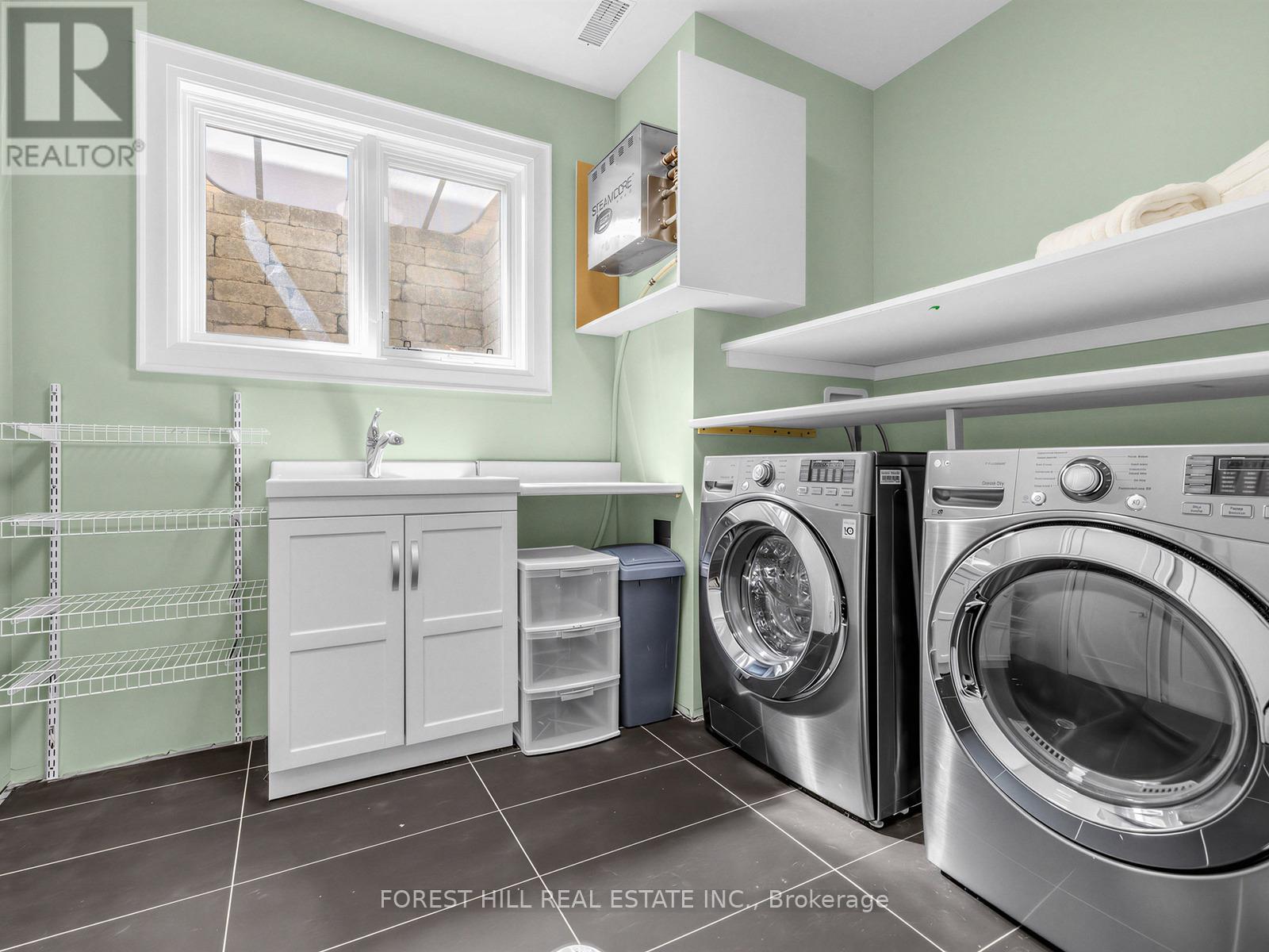 124 Laurelcrest Avenue, Toronto, Ontario  M3H 2B3 - Photo 43 - C12975982