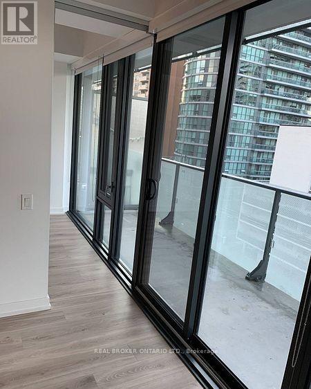 608 - 161 Roehampton Avenue, Toronto, Ontario  M4P 1P9 - Photo 10 - C12976006