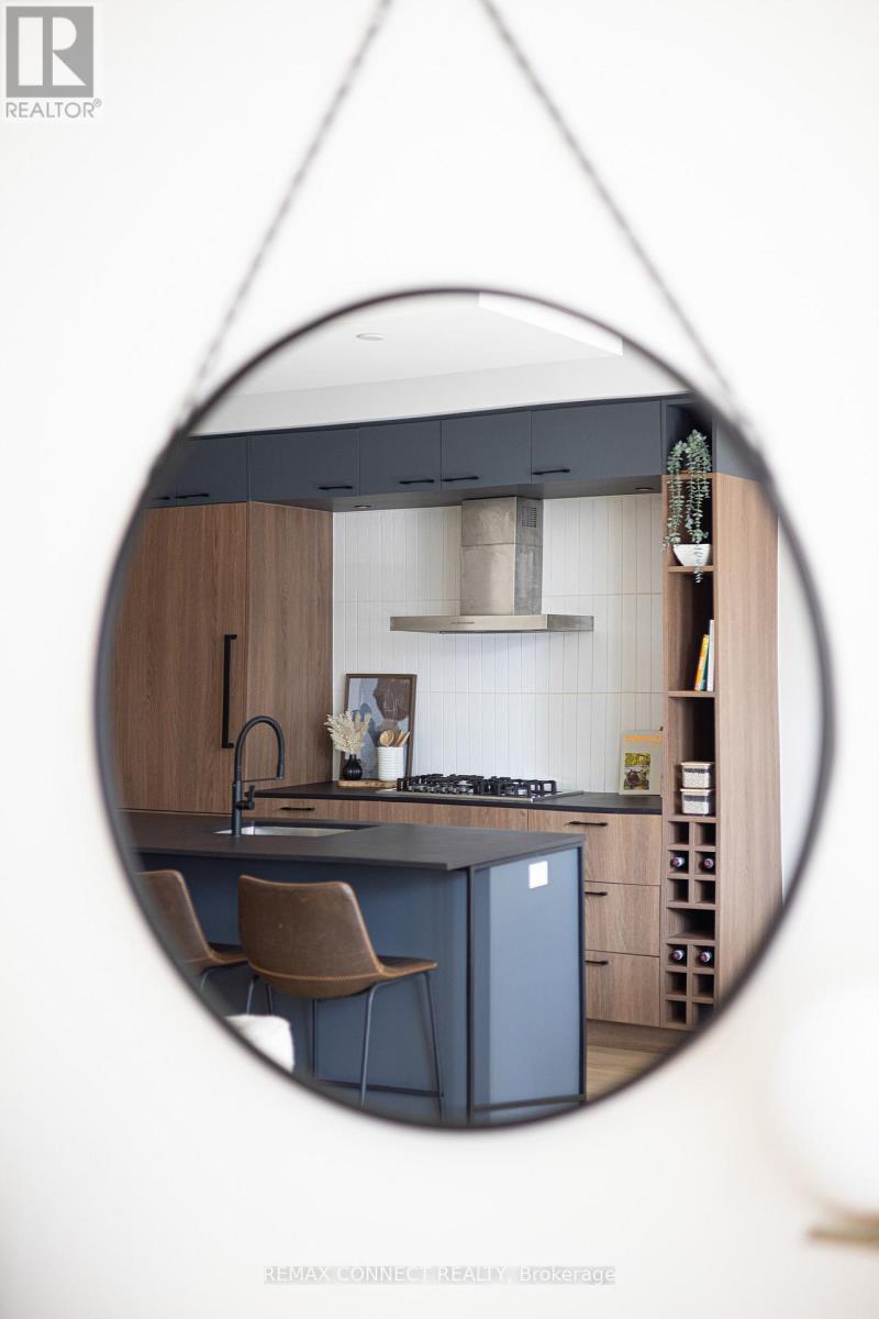 402 - 41 Dovercourt Road, Toronto, Ontario  M6J 0G6 - Photo 16 - C12976108