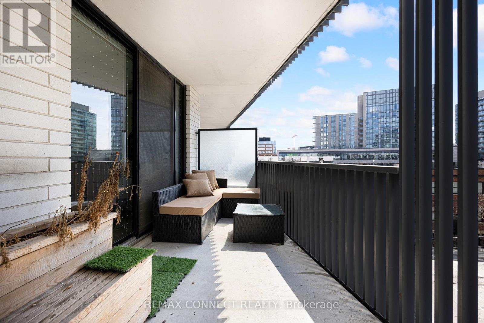 402 - 41 Dovercourt Road, Toronto, Ontario  M6J 0G6 - Photo 38 - C12976108