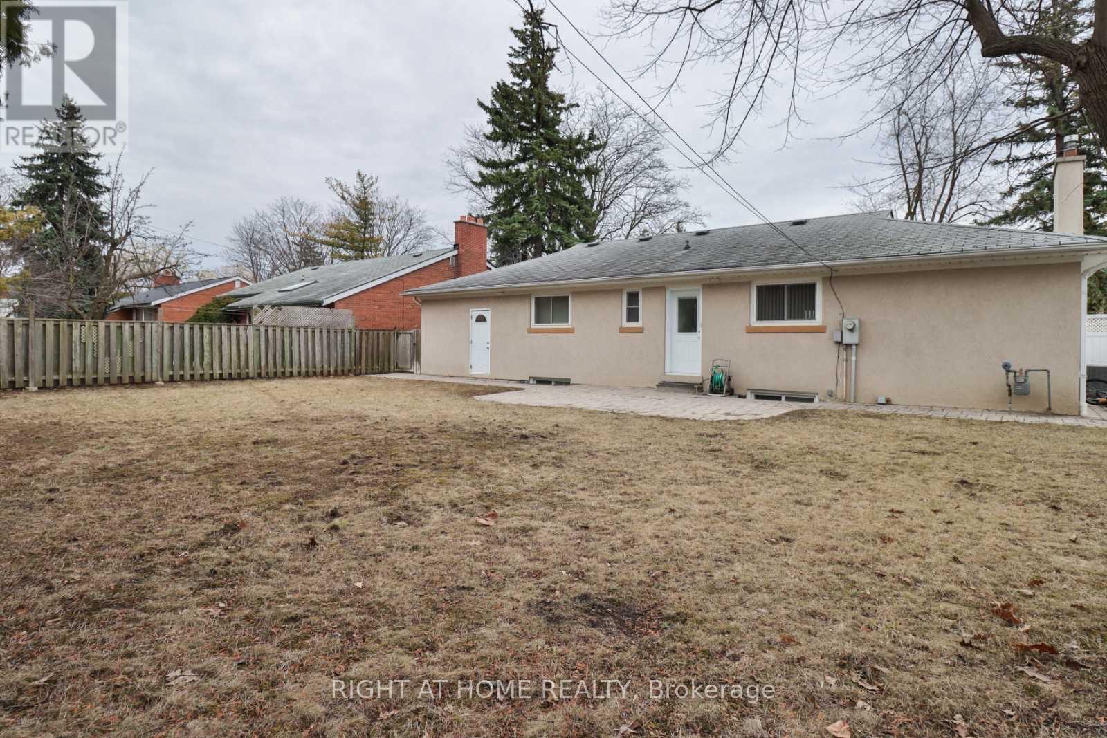 Bsmt - 2 Greenland Road, Toronto, Ontario  M3C 1N2 - Photo 20 - C12976112