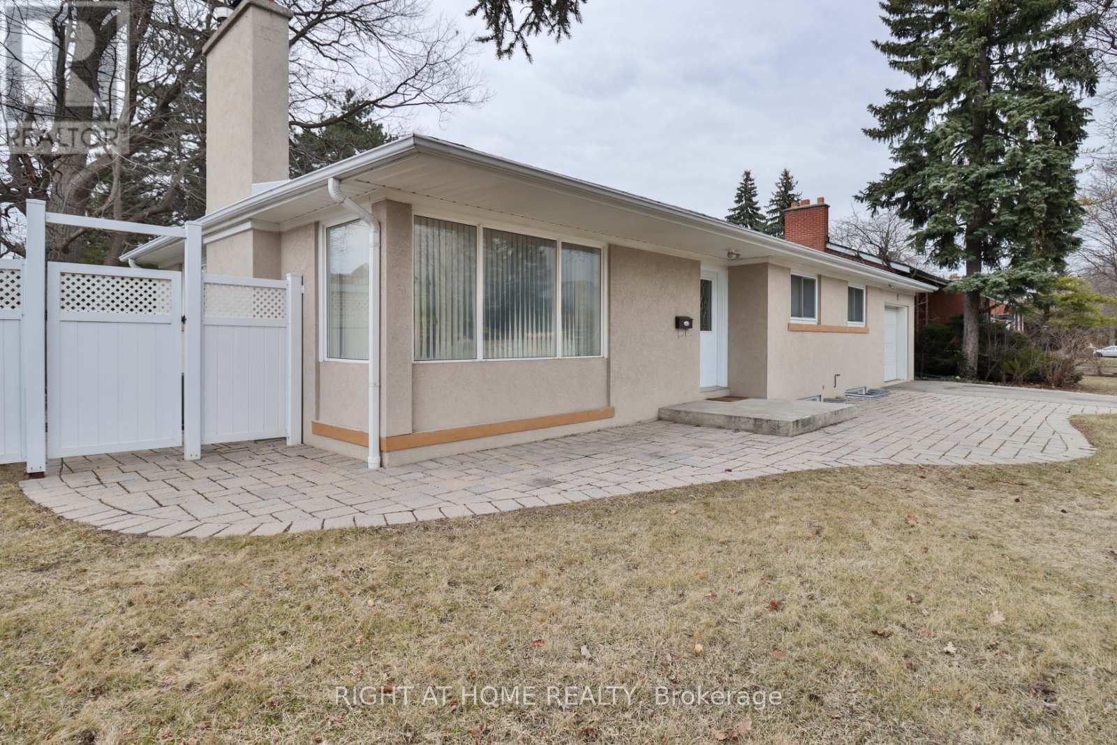 Bsmt - 2 Greenland Road, Toronto, Ontario  M3C 1N2 - Photo 21 - C12976112