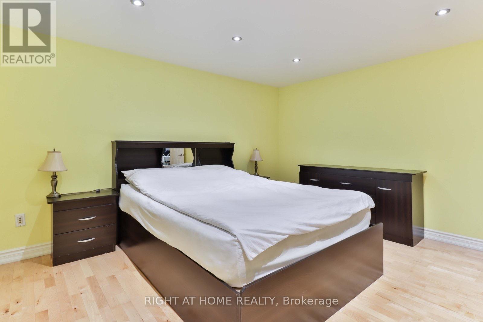 Bsmt - 2 Greenland Road, Toronto, Ontario  M3C 1N2 - Photo 8 - C12976112