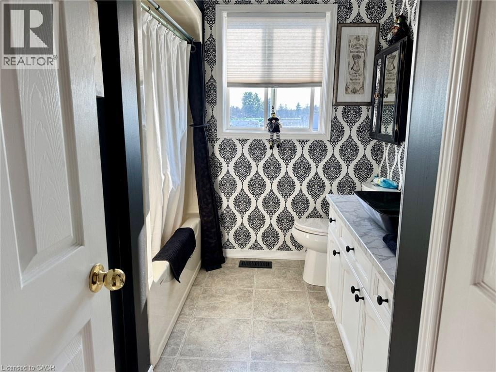 13 Hawtrey Road, Delhi, Ontario  N4B 2W5 - Photo 15 - 40815443