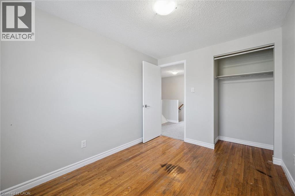 252 The Country Way, Kitchener, Ontario  N2E 2P9 - Photo 10 - 40807574