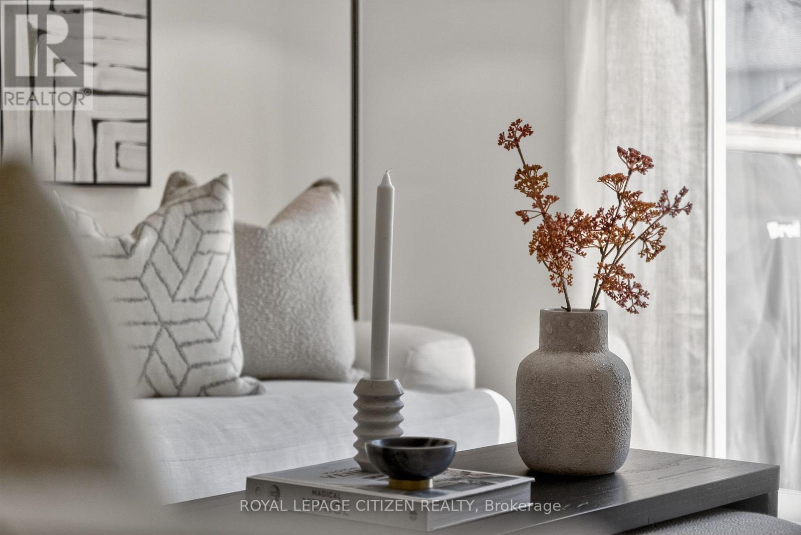 70 Wessex Drive, Whitby, Ontario  L1M 2C2 - Photo 10 - E12975938