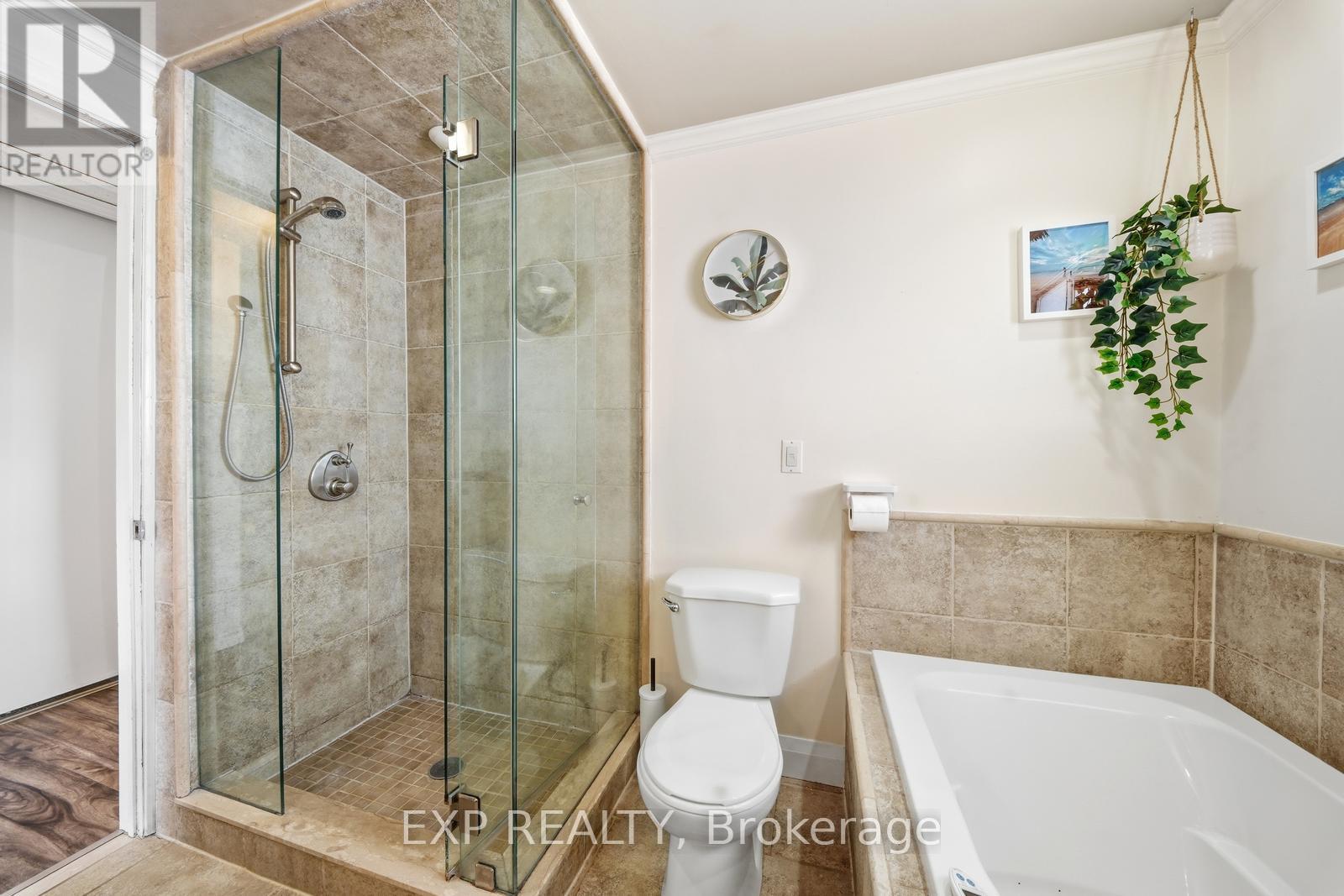 948 Downing Court, Oshawa, Ontario  L1G 7R5 - Photo 20 - E12975952