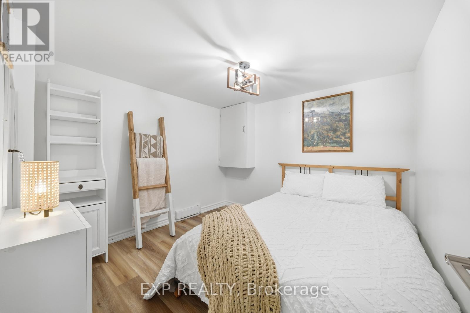 948 Downing Court, Oshawa, Ontario  L1G 7R5 - Photo 25 - E12975952