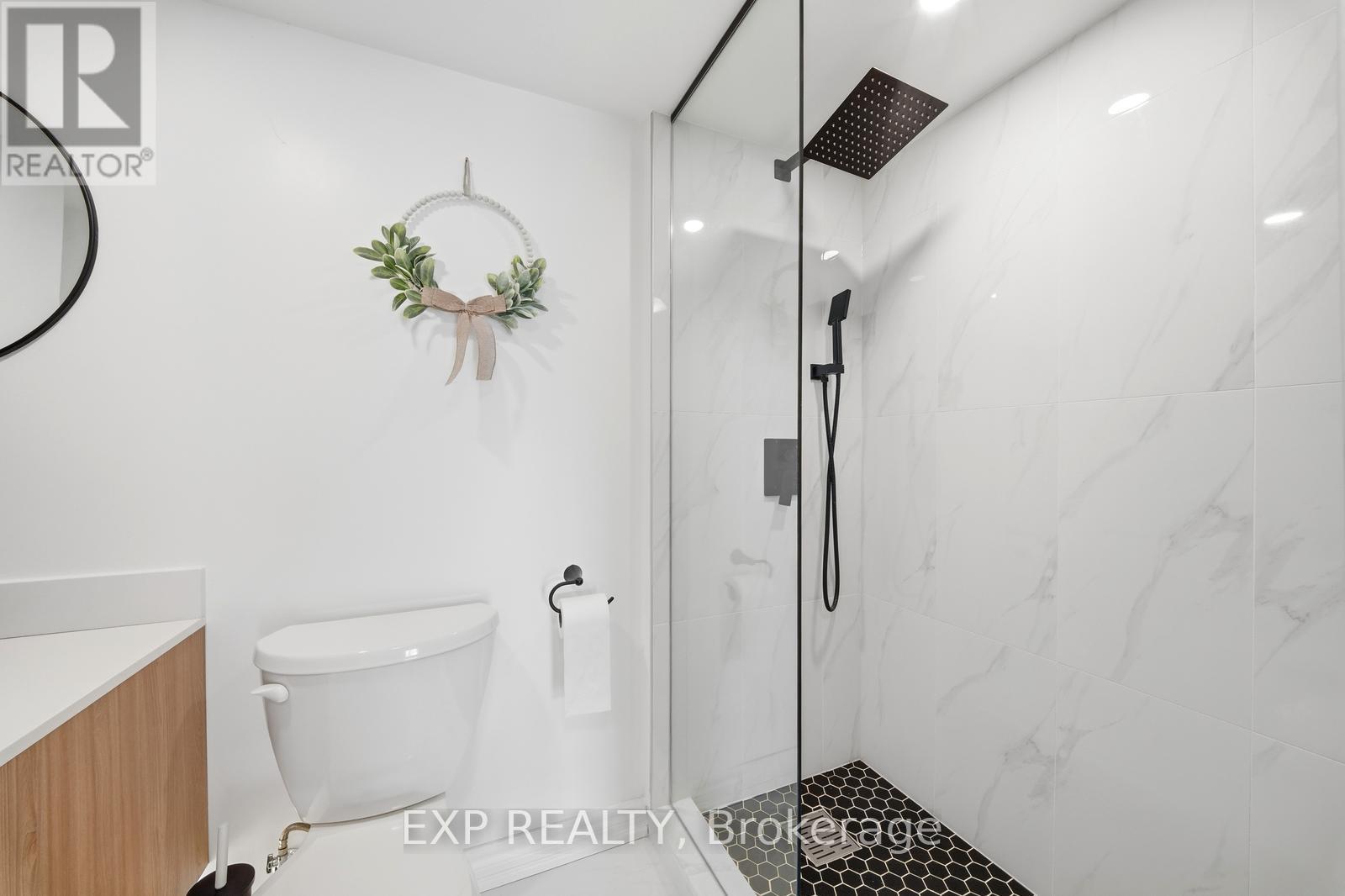 948 Downing Court, Oshawa, Ontario  L1G 7R5 - Photo 27 - E12975952