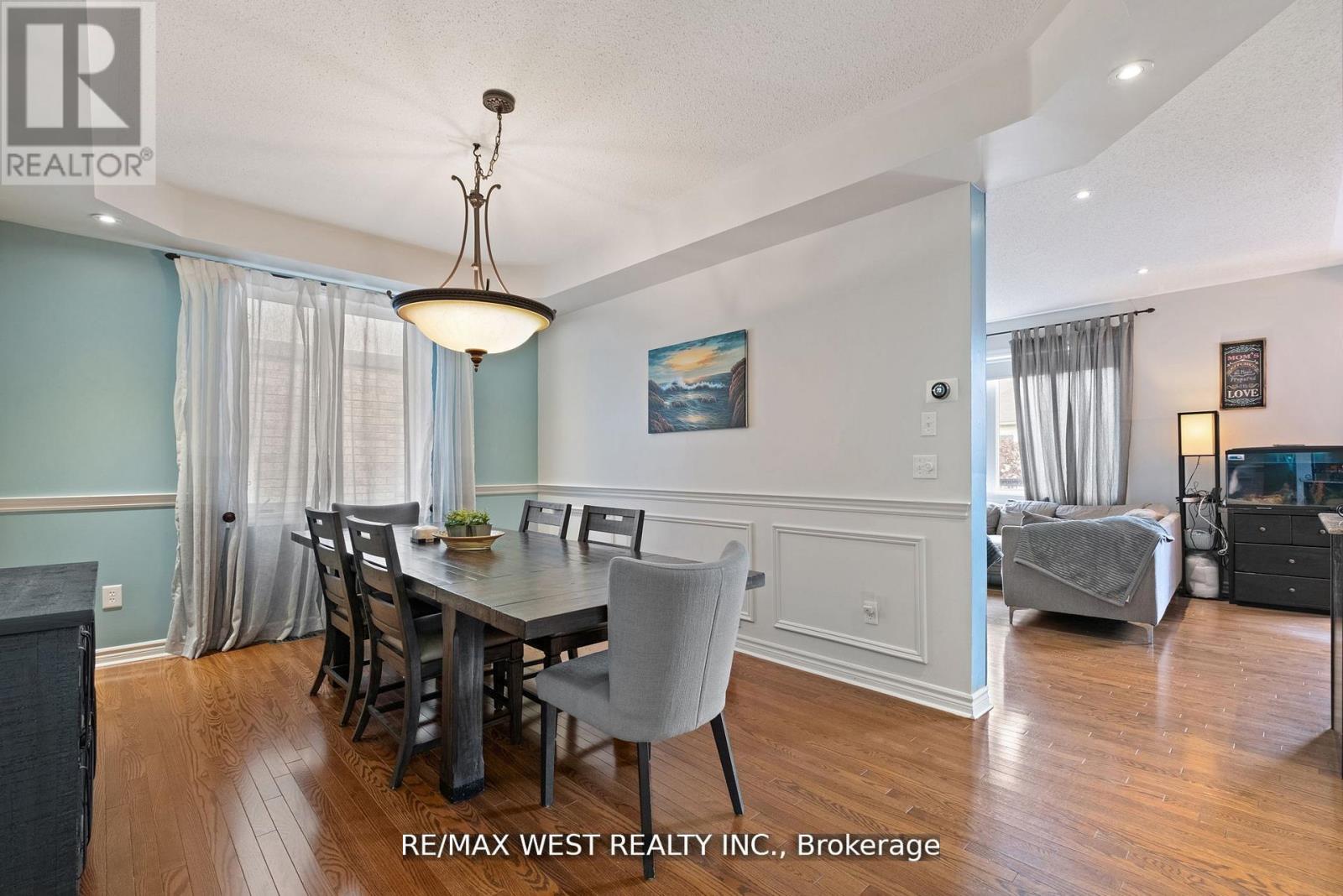 31 Buxton Lane, Clarington, Ontario  L1C 0J9 - Photo 6 - E12976028