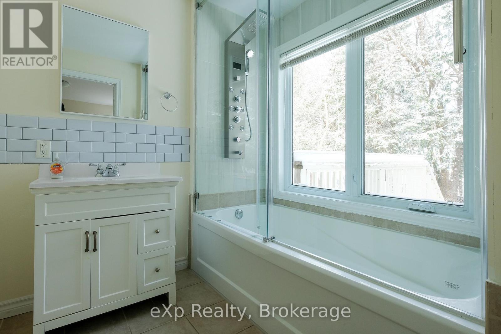 650 6th Street E, Owen Sound, Ontario  N4K 1G3 - Photo 13 - X12899354