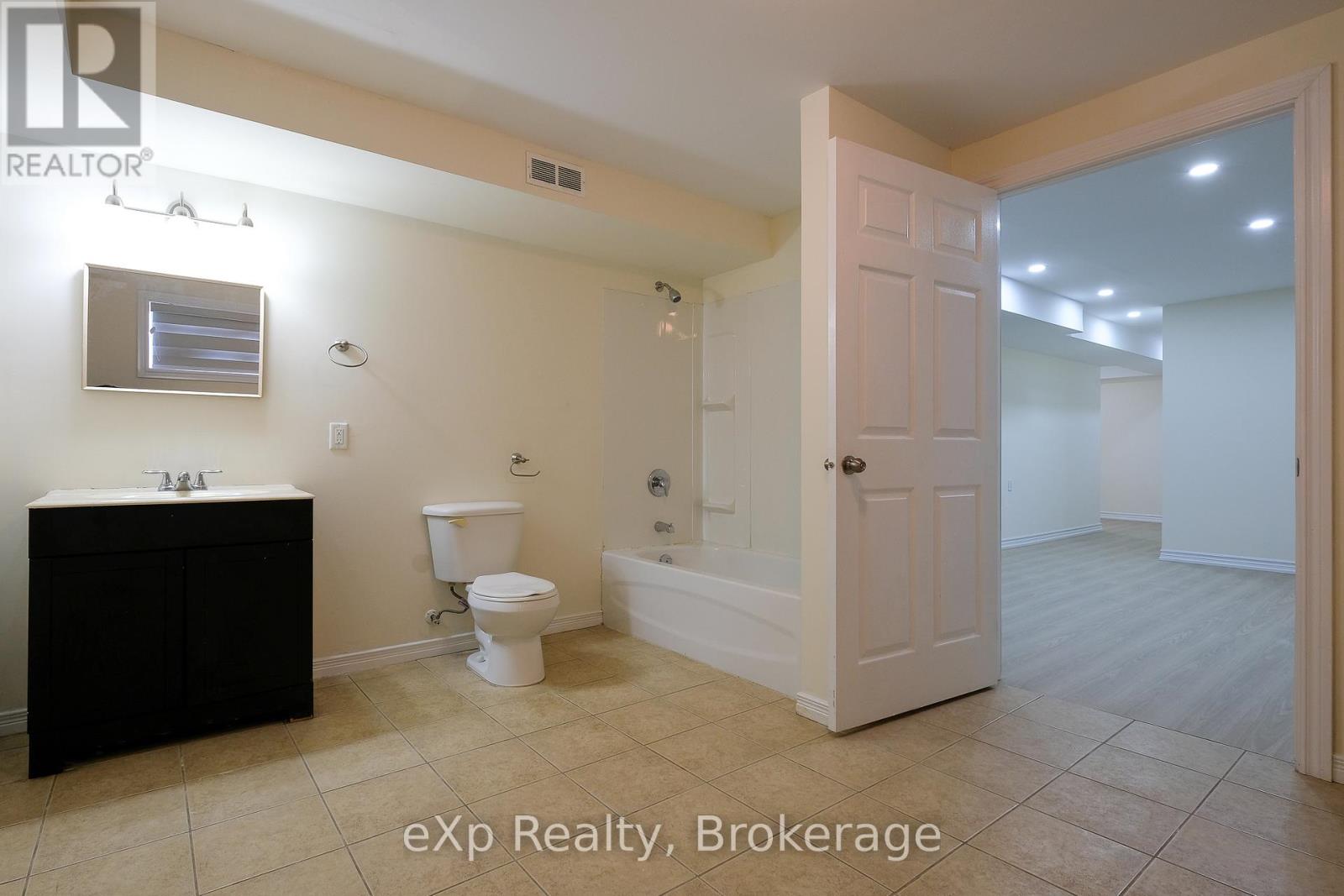 650 6th Street E, Owen Sound, Ontario  N4K 1G3 - Photo 22 - X12899354