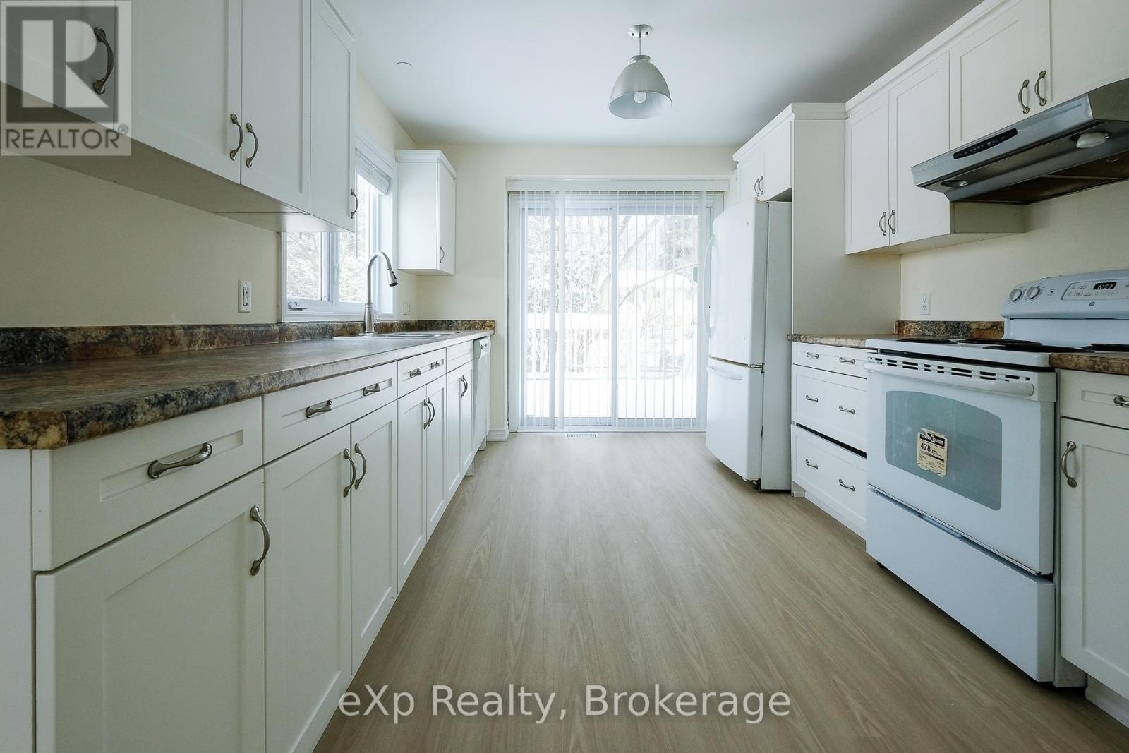 650 6th Street E, Owen Sound, Ontario  N4K 1G3 - Photo 6 - X12899354