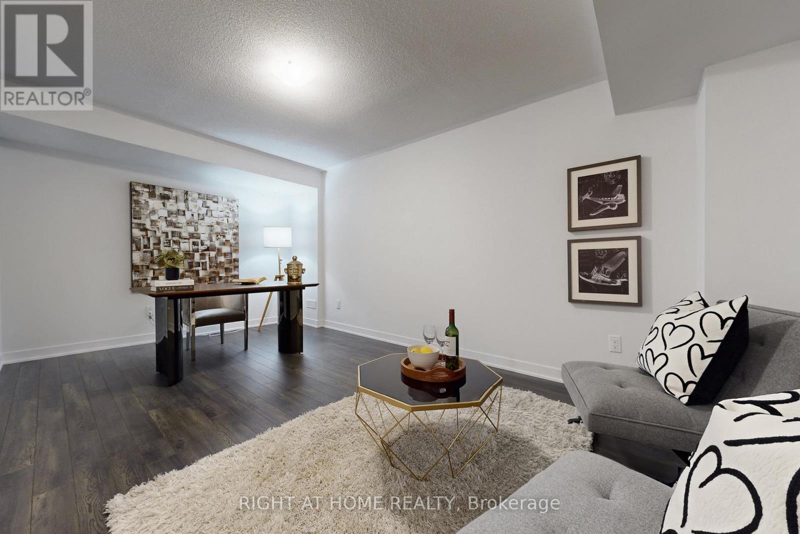 154 Anna Russell Way, Markham, Ontario  L3R 3X3 - Photo 33 - N12975828