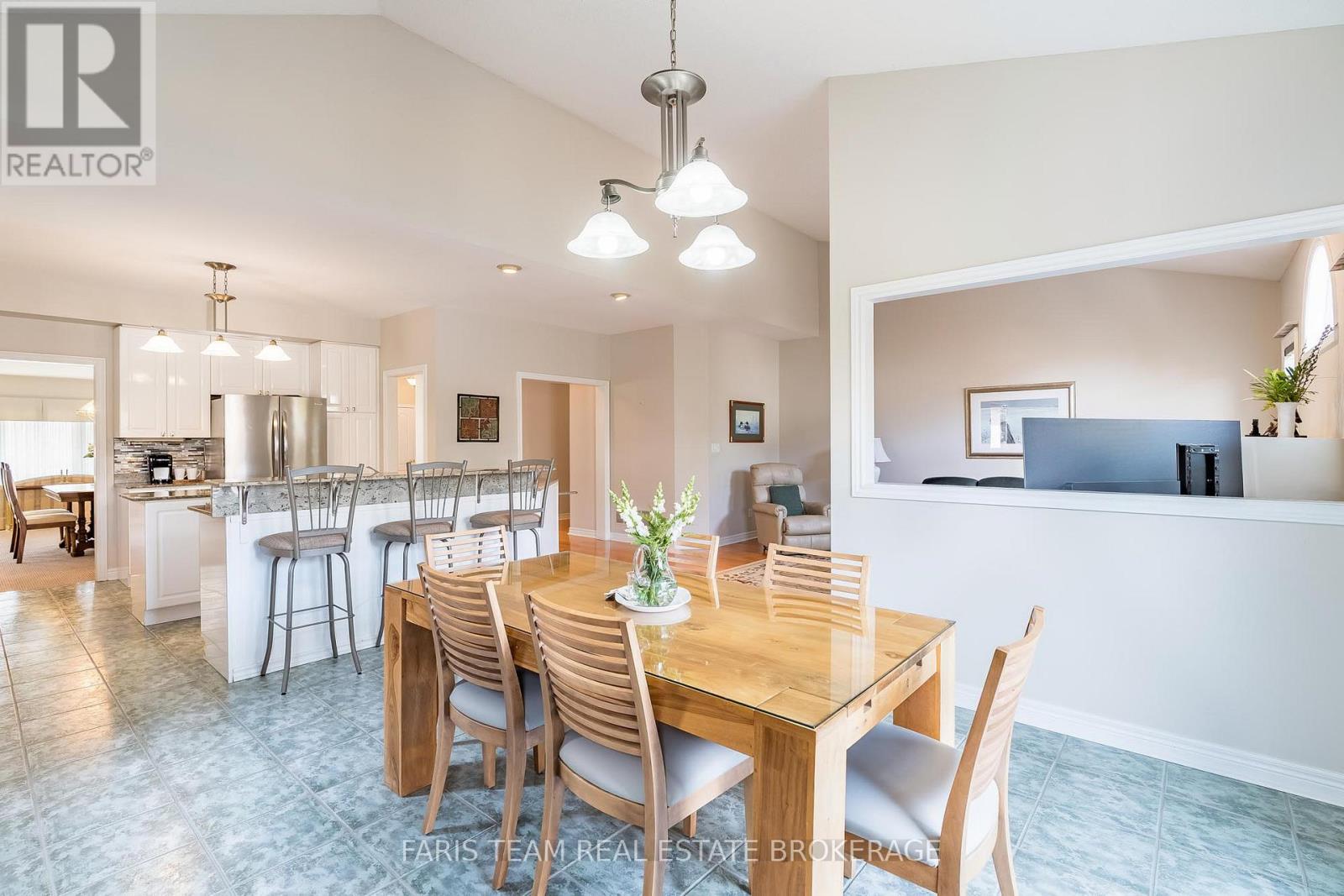 97 Rouge Bank Drive, Markham, Ontario  L3S 4B7 - Photo 15 - N12975882