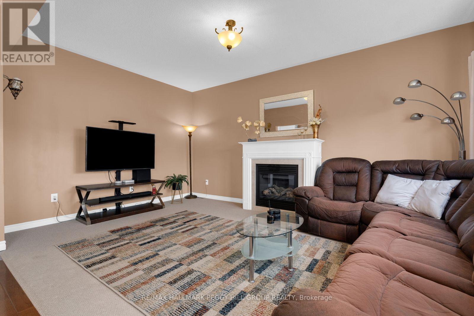 298 Greenwood Drive, Essa, Ontario  L3W 0E8 - Photo 2 - N12975906