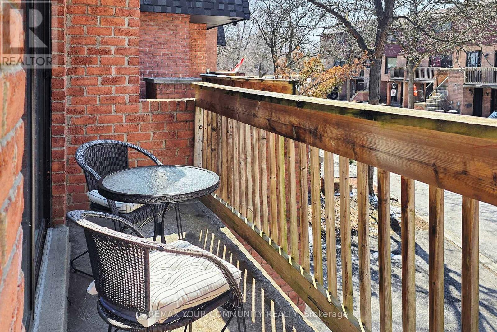 16 - 72 Ashglen Way, Markham, Ontario  L3R 3A7 - Photo 45 - N12975928