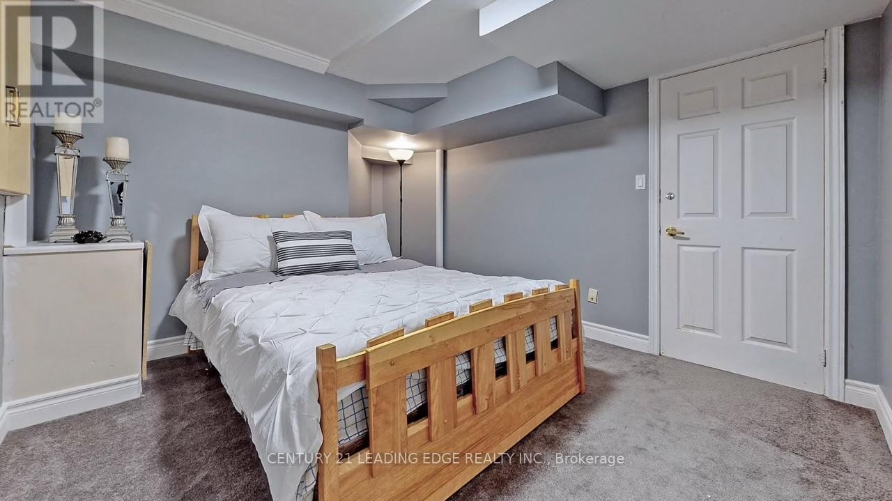 Basement - 32 Westmoreland Court, Markham, Ontario  L3R 8L8 - Photo 13 - N12975968