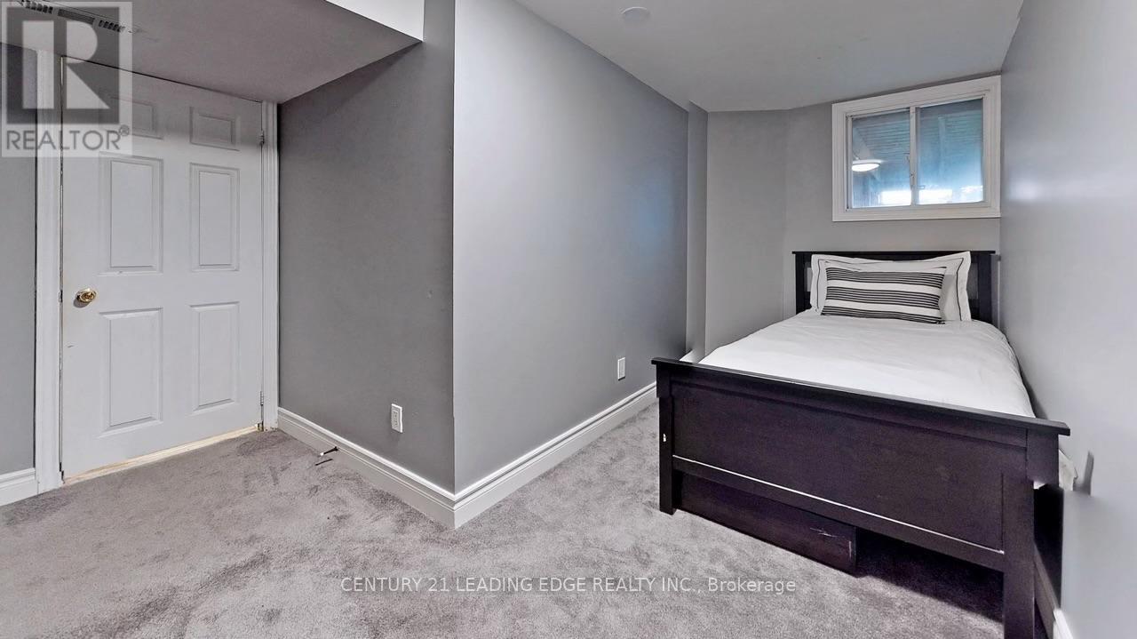 Basement - 32 Westmoreland Court, Markham, Ontario  L3R 8L8 - Photo 16 - N12975968