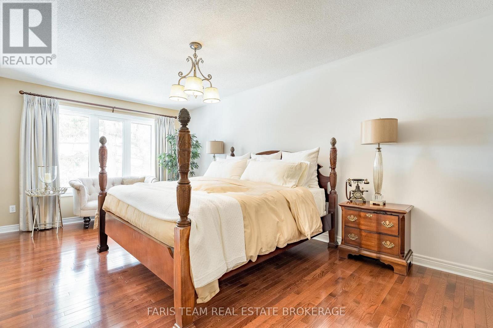 272 Tom Taylor Crescent, Newmarket, Ontario  L3X 3E8 - Photo 13 - N12975970