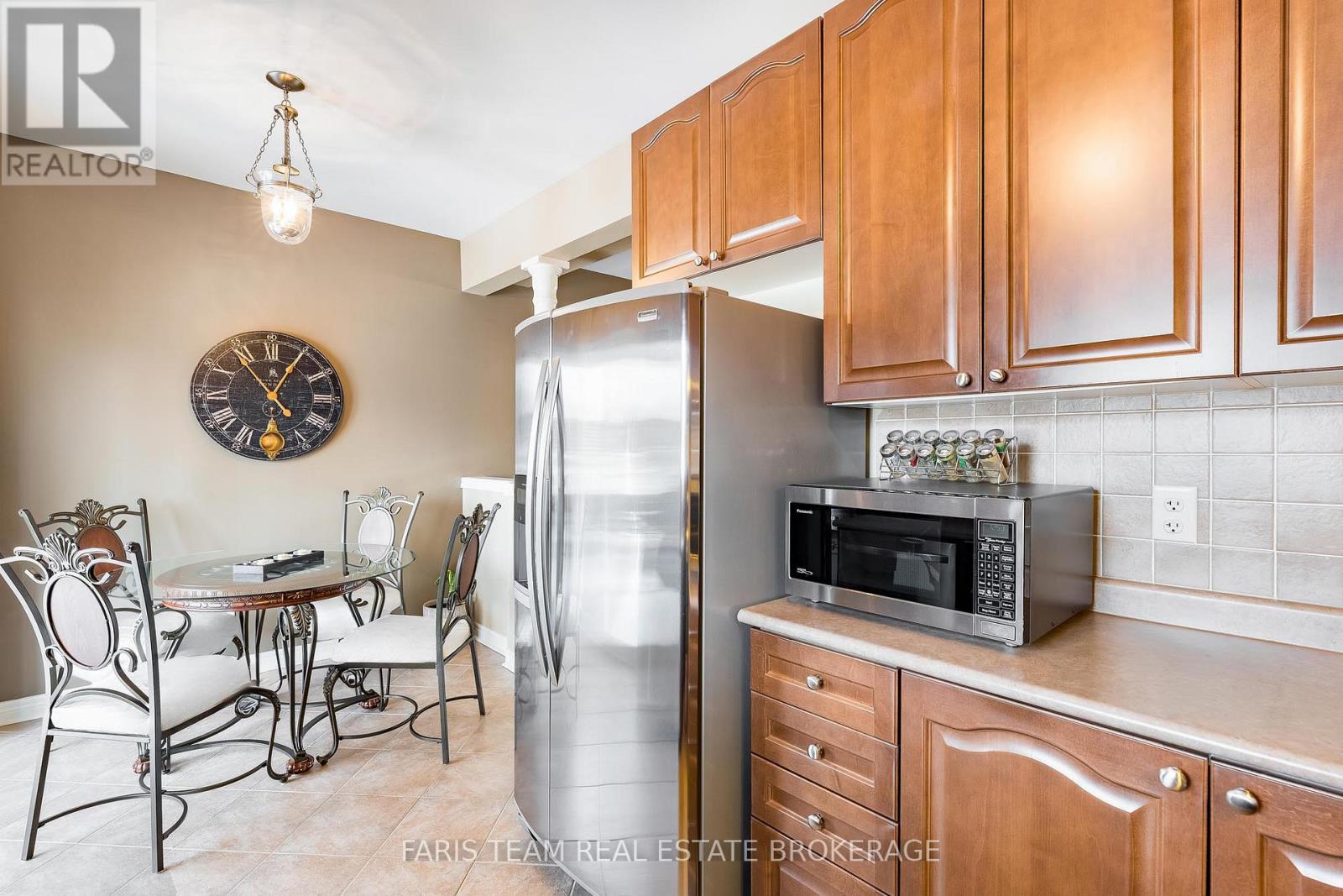 272 Tom Taylor Crescent, Newmarket, Ontario  L3X 3E8 - Photo 5 - N12975970