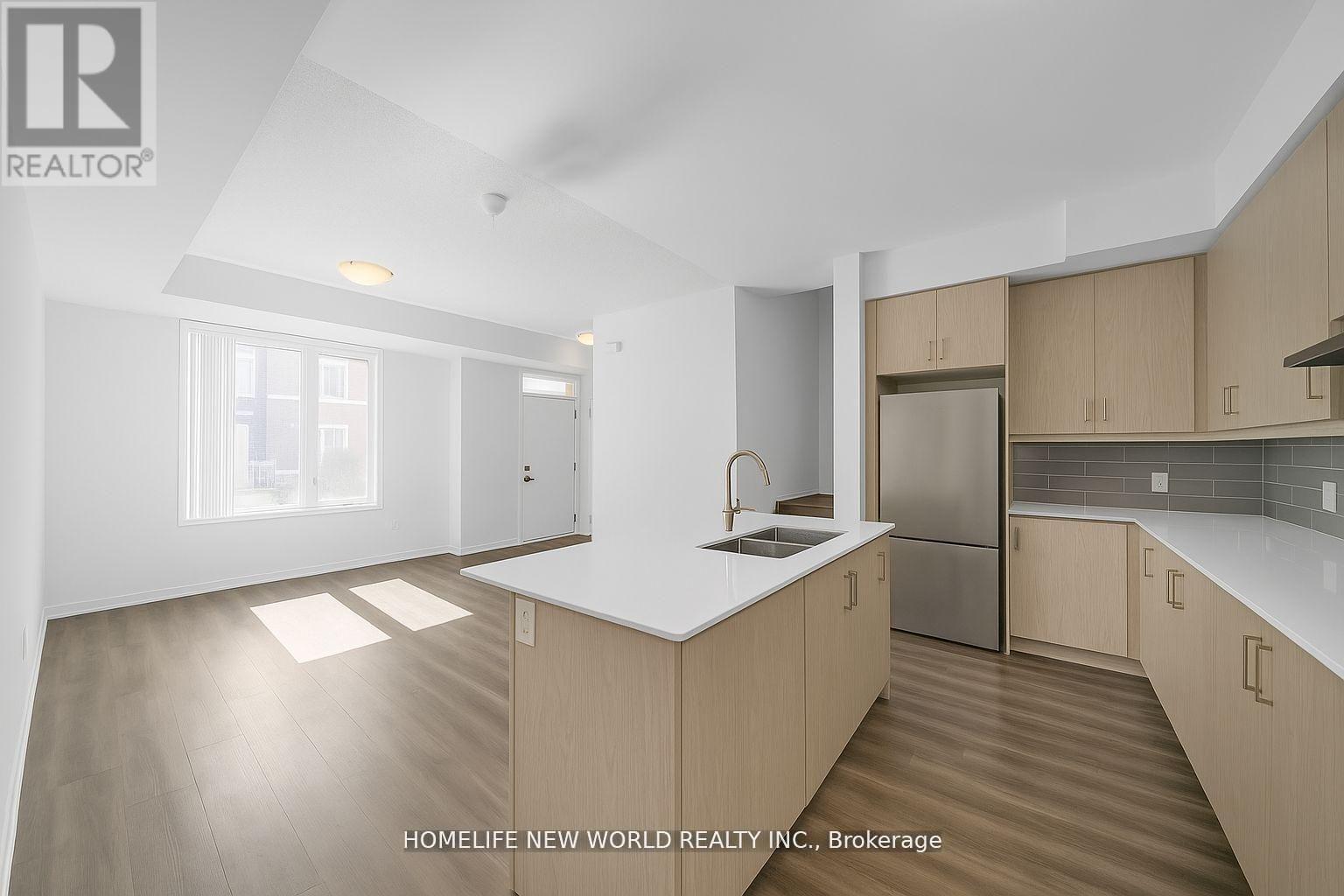 112 - 30 Almond Blossom Mews, Vaughan, Ontario  L4K 0N6 - Photo 7 - N12975988