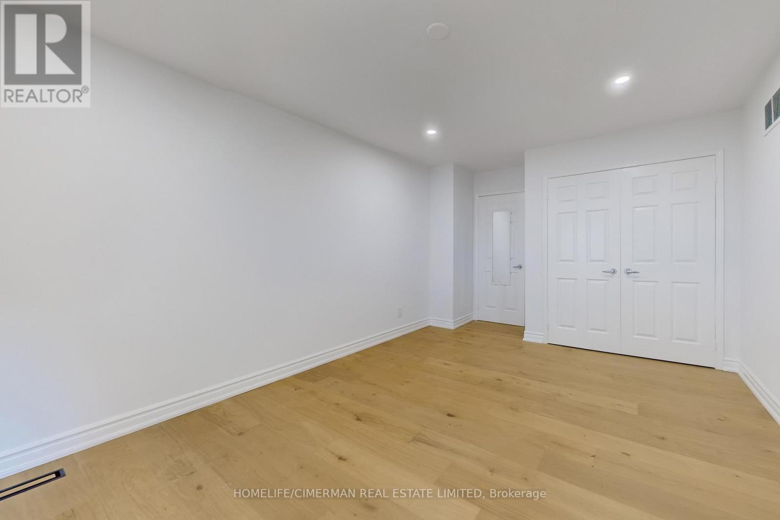 14 Laurwood Court, Aurora, Ontario  L4G 5C2 - Photo 25 - N12976010