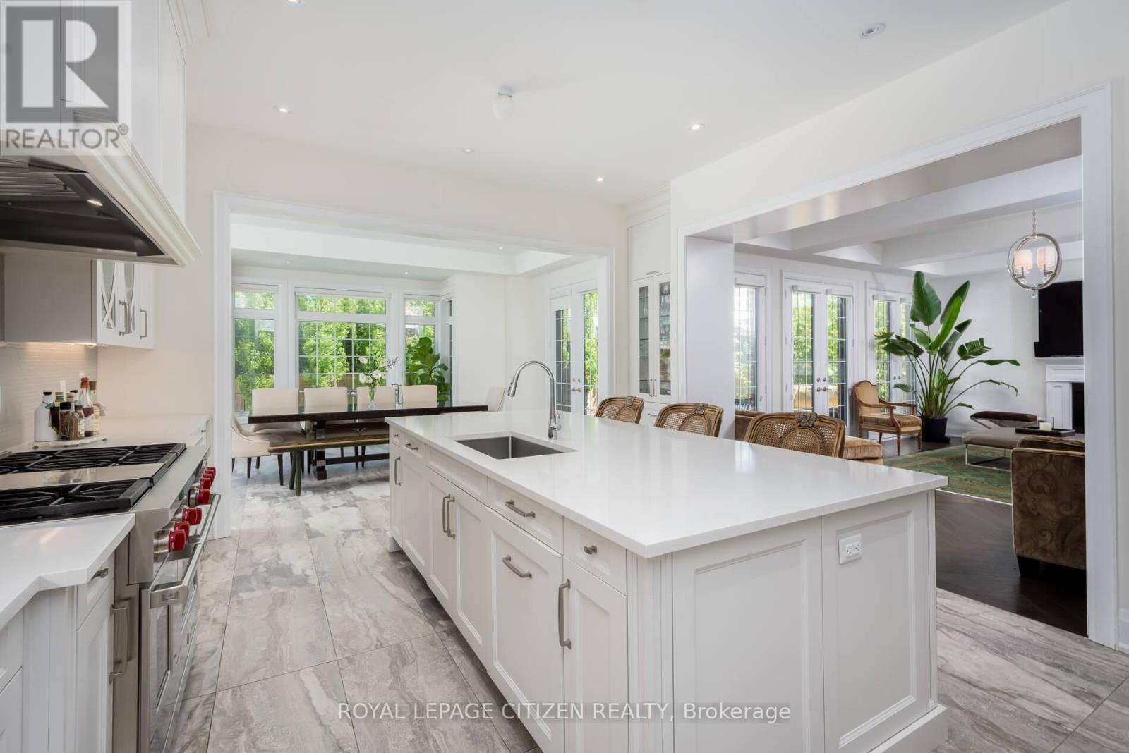 49 Mary Natasha Court, Vaughan, Ontario  L4H 4N6 - Photo 18 - N12976096