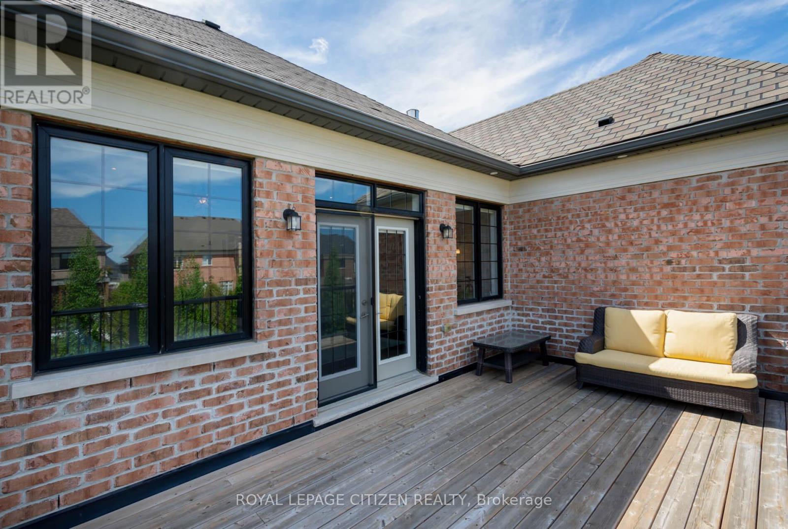 49 Mary Natasha Court, Vaughan, Ontario  L4H 4N6 - Photo 31 - N12976096