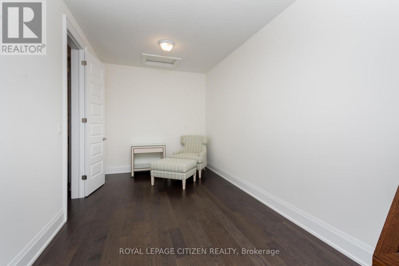 49 Mary Natasha Court, Vaughan, Ontario  L4H 4N6 - Photo 35 - N12976096